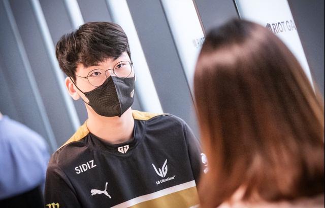 凭借出色的 凭借出色的