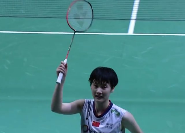 围堵裁判的 围堵裁判的