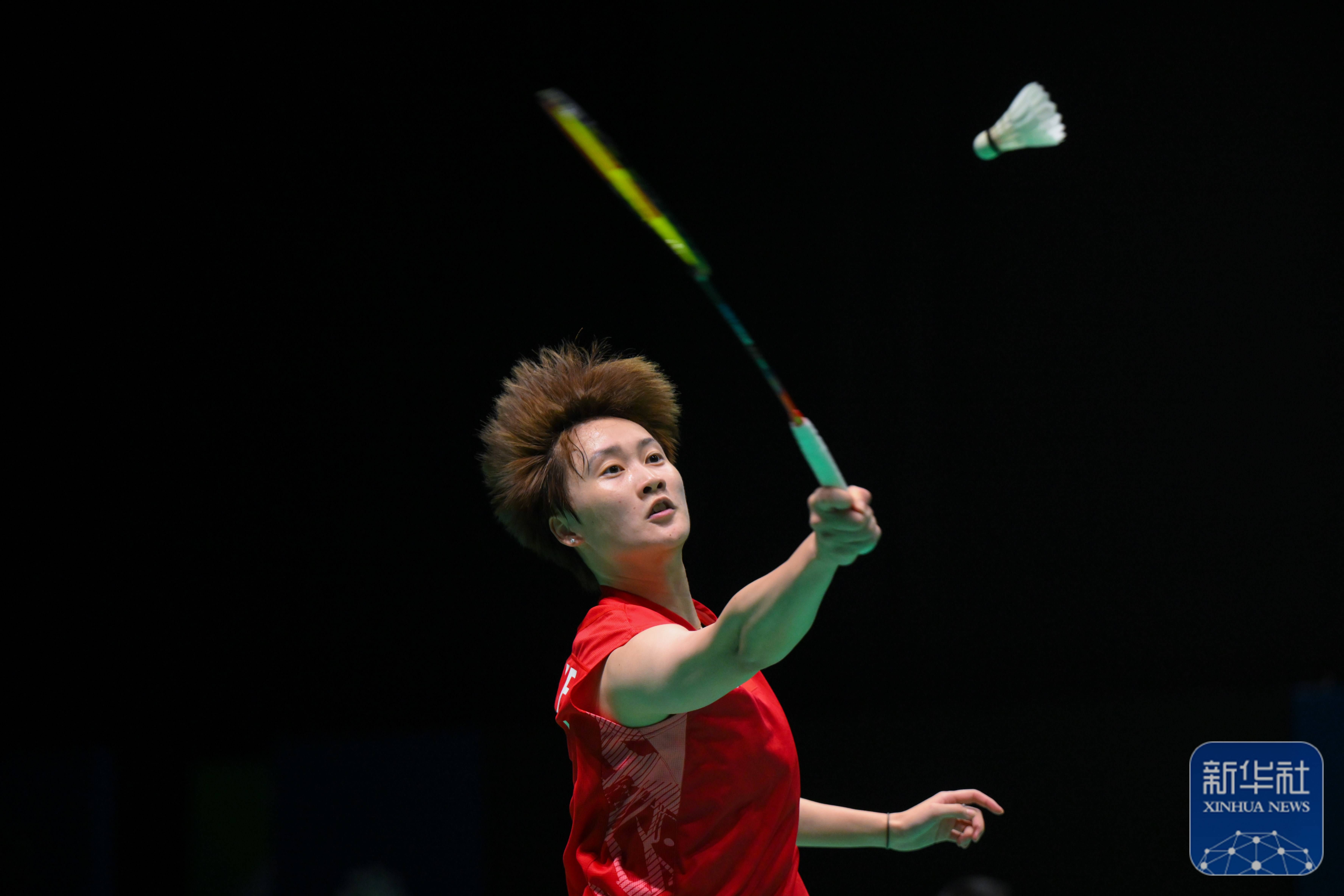 表现如出一 表现如出一