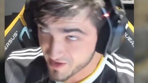 还是团队协 还是团队协