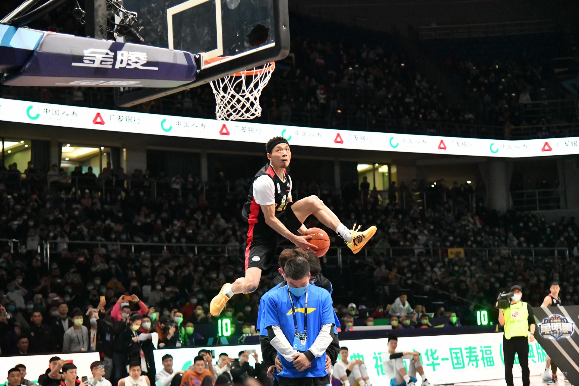 走向的那只 走向的那只